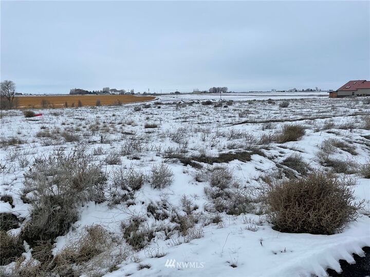 Property Photo:  5665 Road 4.4 NE  WA 98837 