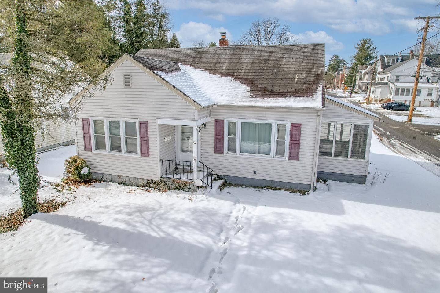 Property Photo: 138 N American Avenue DE 19901