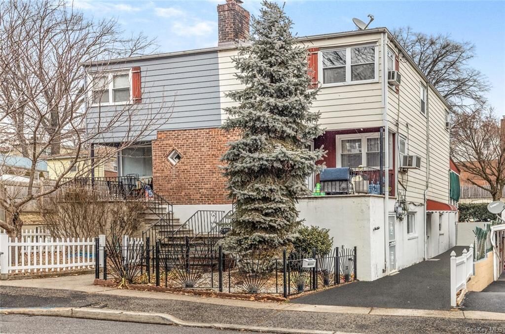 Property Photo:  51 Raybrook Road  NY 10704 
