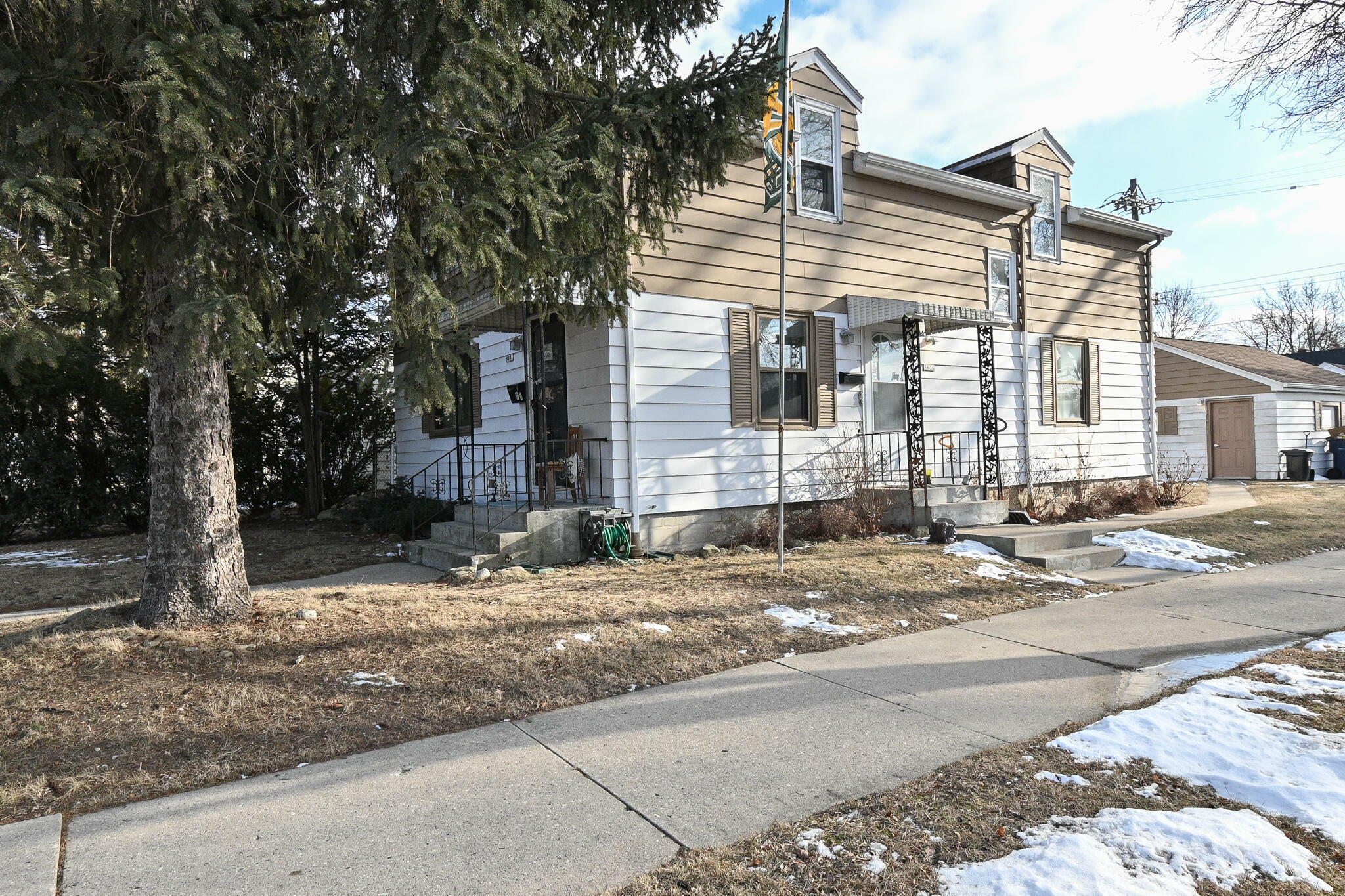 Property Photo:  9041 W Lisbon Ave 3636 N 91st  WI 53222 