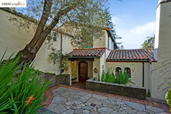 1998 San Antonio Ave  Berkeley CA 94707 photo