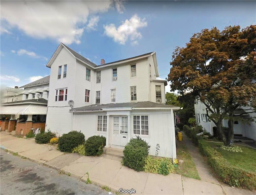 Property Photo:  31 33 North 3rd Street  PA 18013 