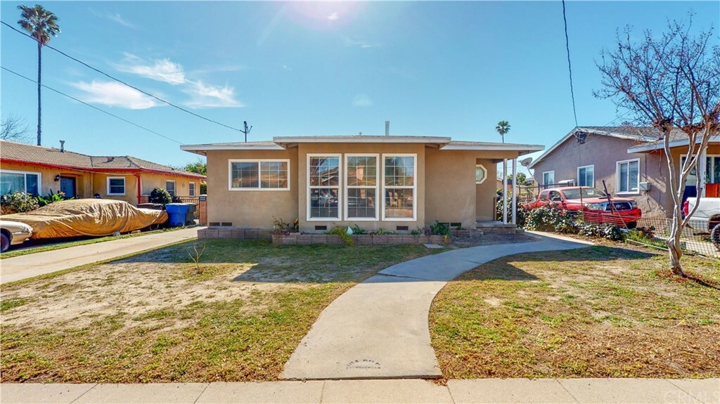 Property Photo:  1433 Union Street  CA 92411 