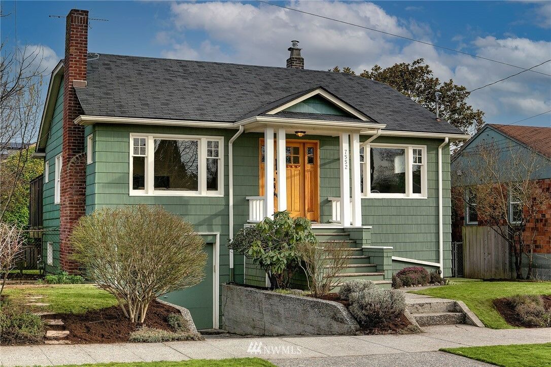 Property Photo: 7552 10th Avenue NW WA 98117