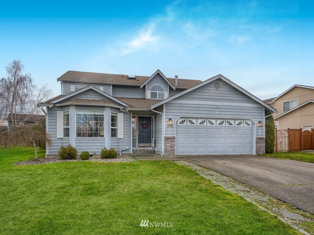 Property Photo: 454 Trullinger Street WA 98321