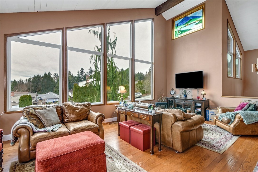 Property Photo: 10202 40th Avenue SE WA 98208