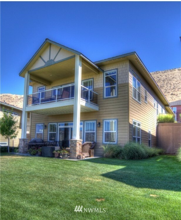 9248 Riverview Way NW D-10  Quincy WA 98848 photo