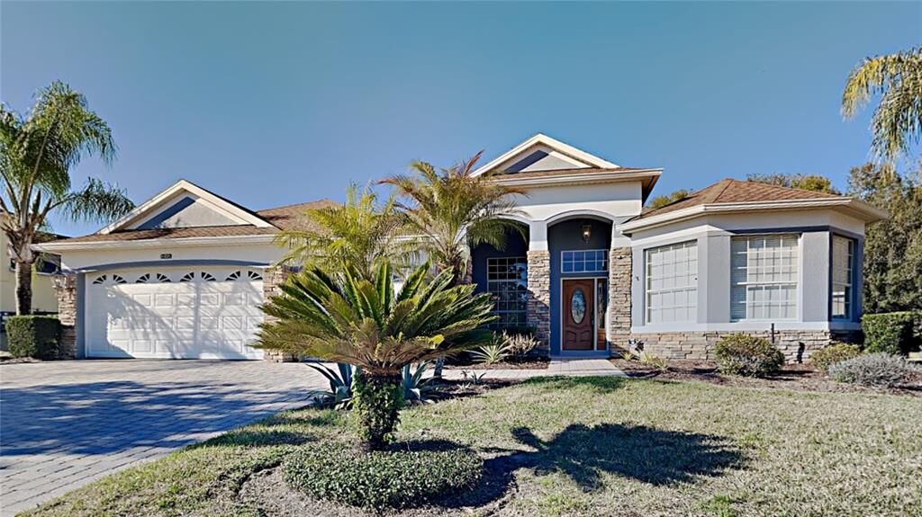 Property Photo:  6156 Tremayne Drive  FL 32757 