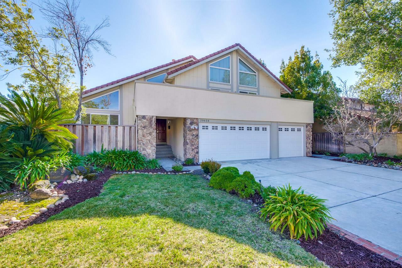 Property Photo: 20654 Acadia Court CA 95014