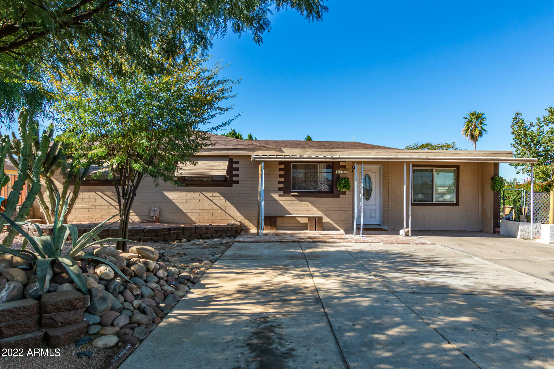 Property Photo:  4564 N 29th Avenue  AZ 85017 