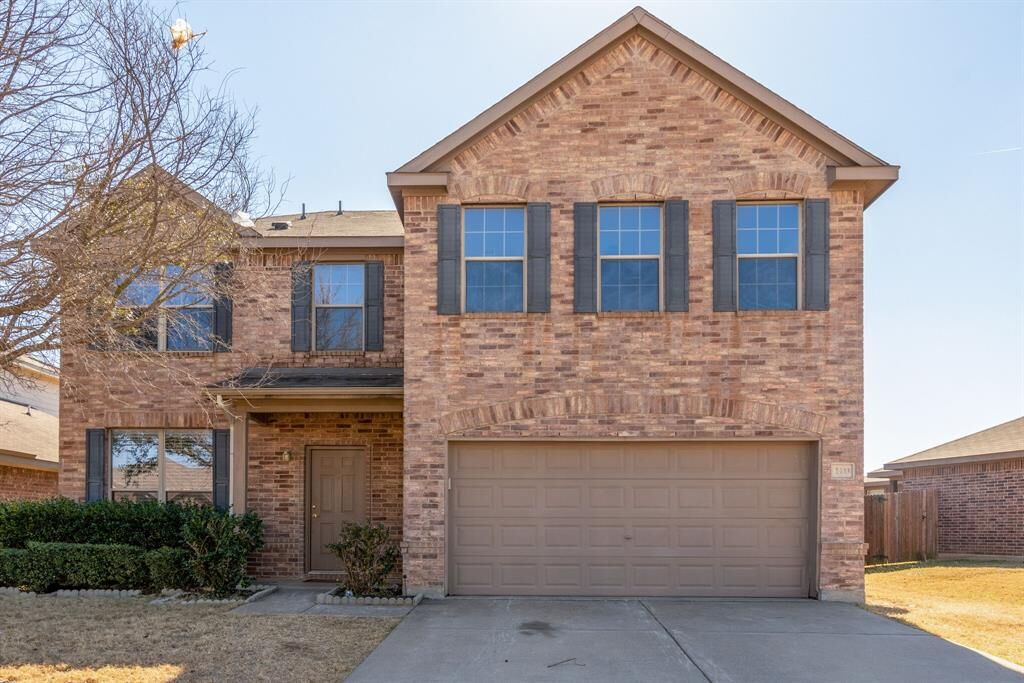 Property Photo: 2433 Galemeadow Drive TX 76123