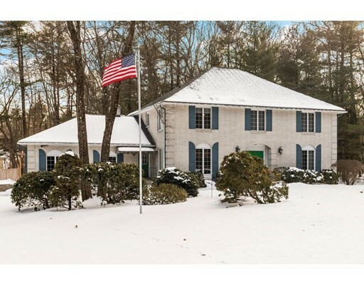 Property Photo: 8 Newtowne Way MA 01824