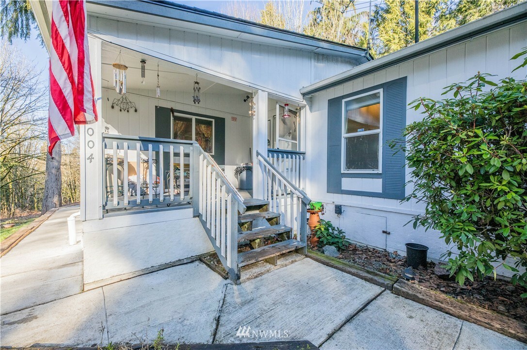 Property Photo:  7004 162nd Street NE  WA 98223 