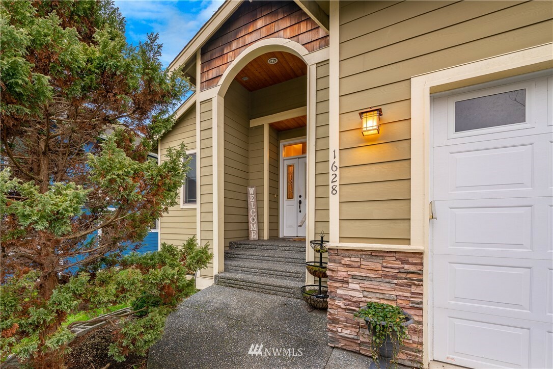 Property Photo:  1628 Fruitland Drive  WA 98226 