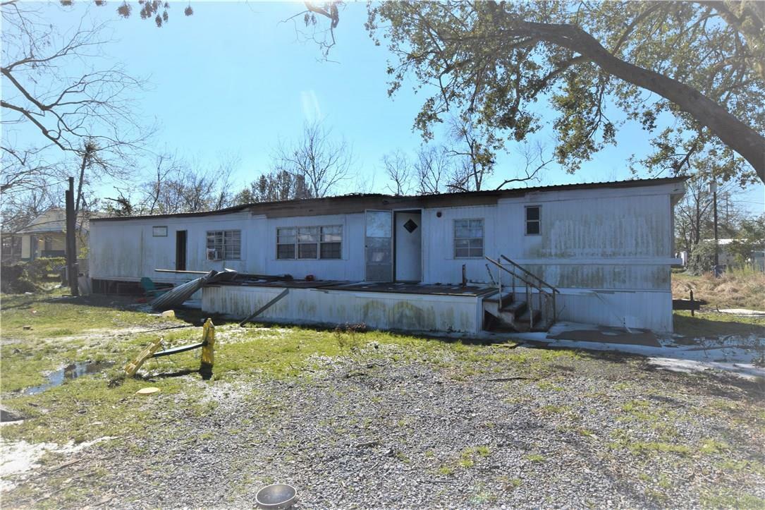 903 /905 W Burton Street  Sulphur LA 70663 photo