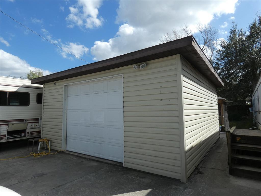 Property Photo: 6534 Vera Drive FL 34668