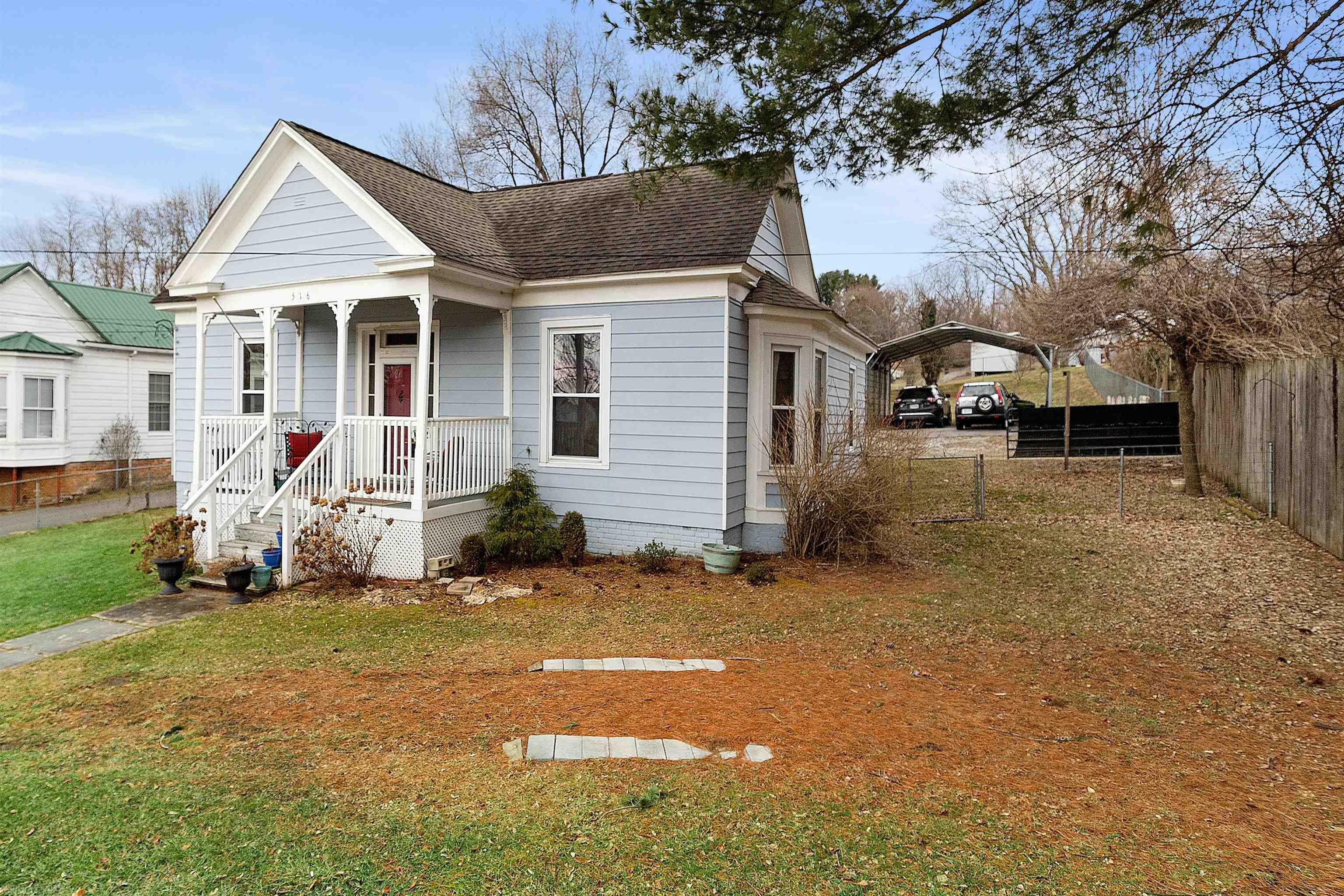 Property Photo:  516 E Main Street  VA 24084 