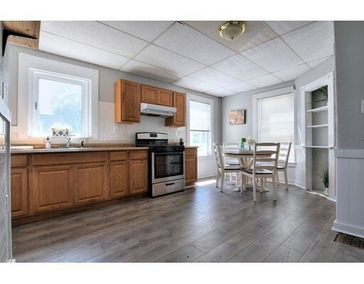 94 W Elm Ave 94  Quincy MA 02170 photo