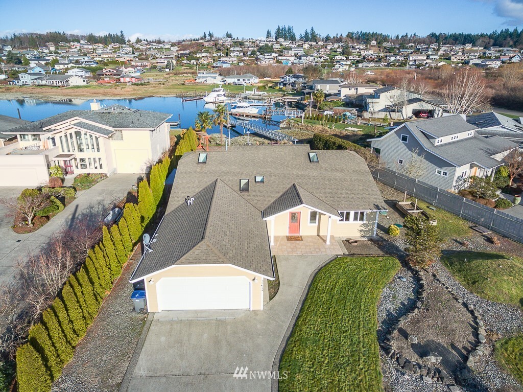 Property Photo: 37644 Teel Lane NE WA 98340
