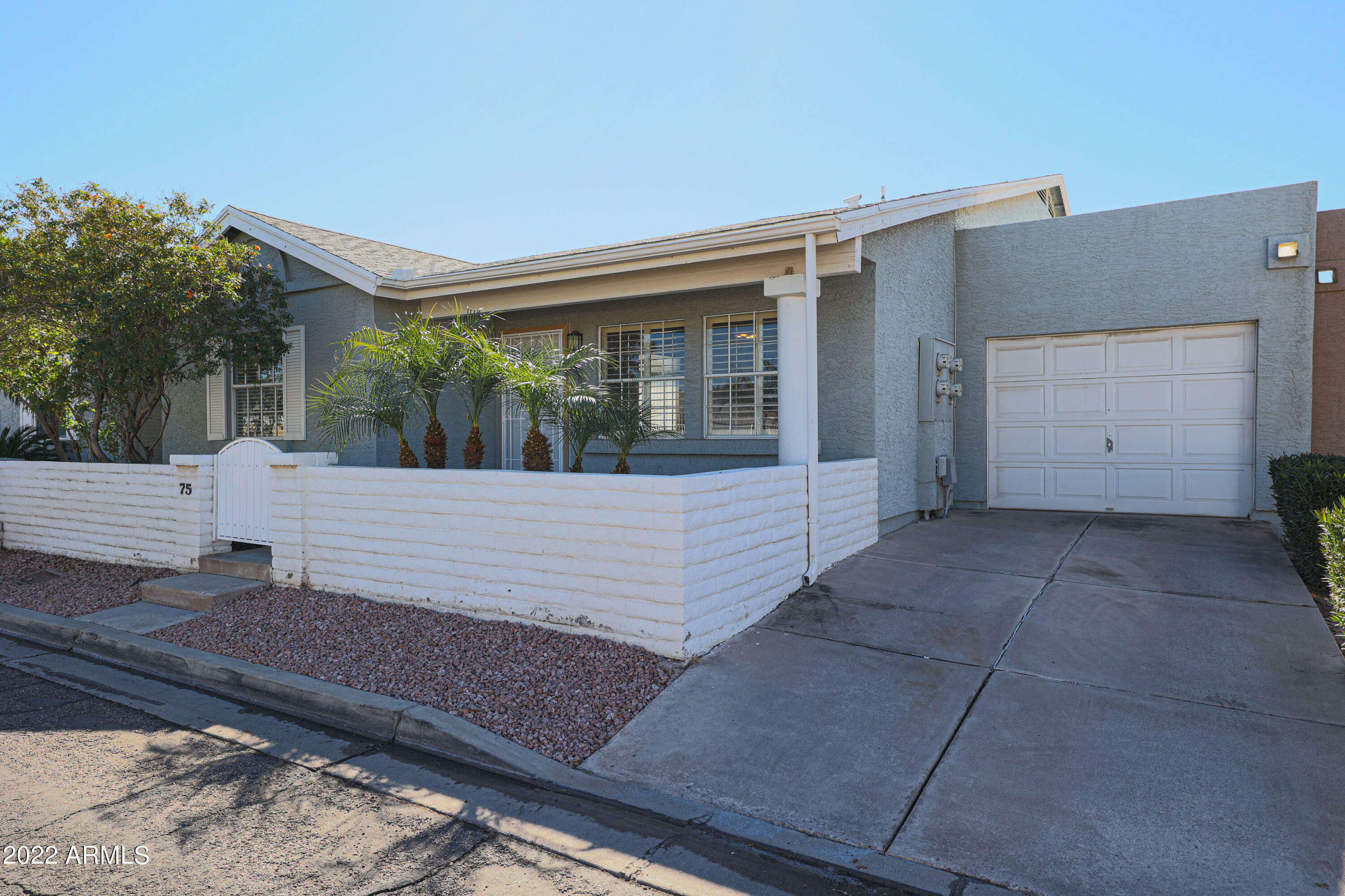 Property Photo:  2929 E Broadway Road 75  AZ 85204 