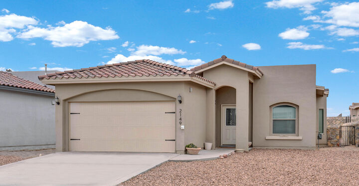 2149 Carlos Leon  El Paso TX 79938 photo