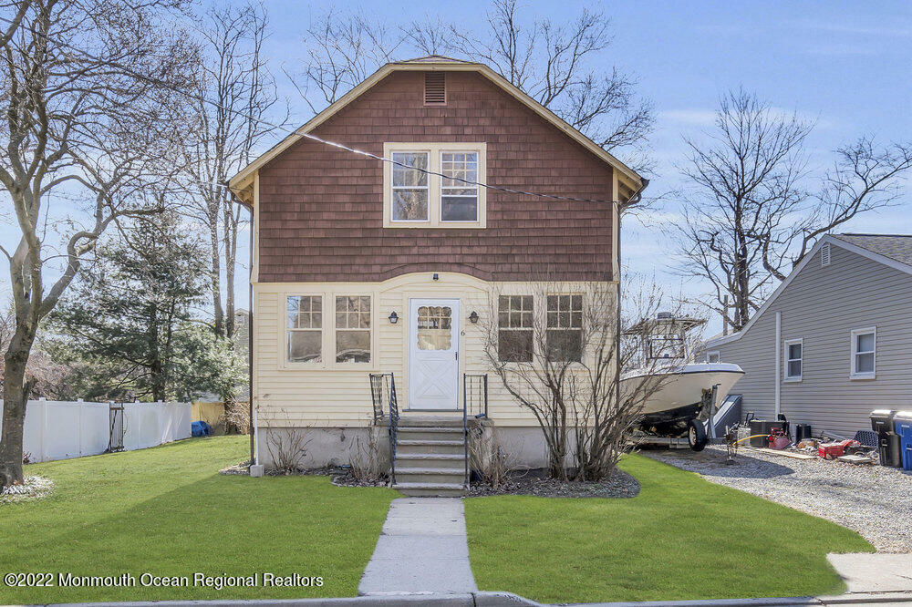 Property Photo:  6 Viola Avenue  NJ 07737 