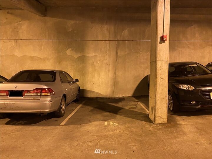 103 Bellevue Avenue E A  Seattle WA 98102 photo