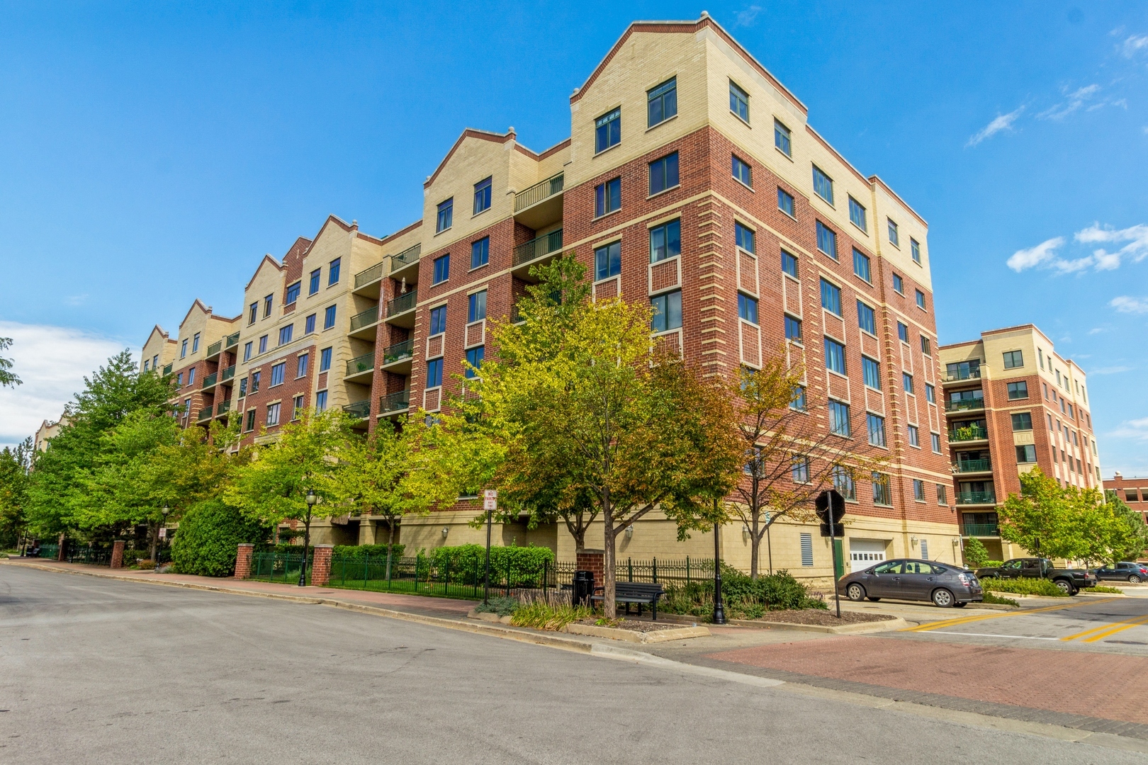 Property Photo: 11 S Wille Street 305 IL 60056
