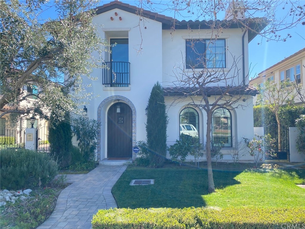 Property Photo: 328 Genoa Street CA 91006