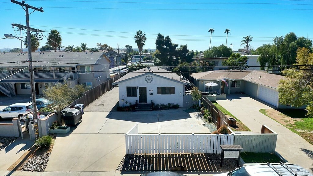 1443 &Amp 1447 Holly Avenue  Imperial Beach CA 91932 photo