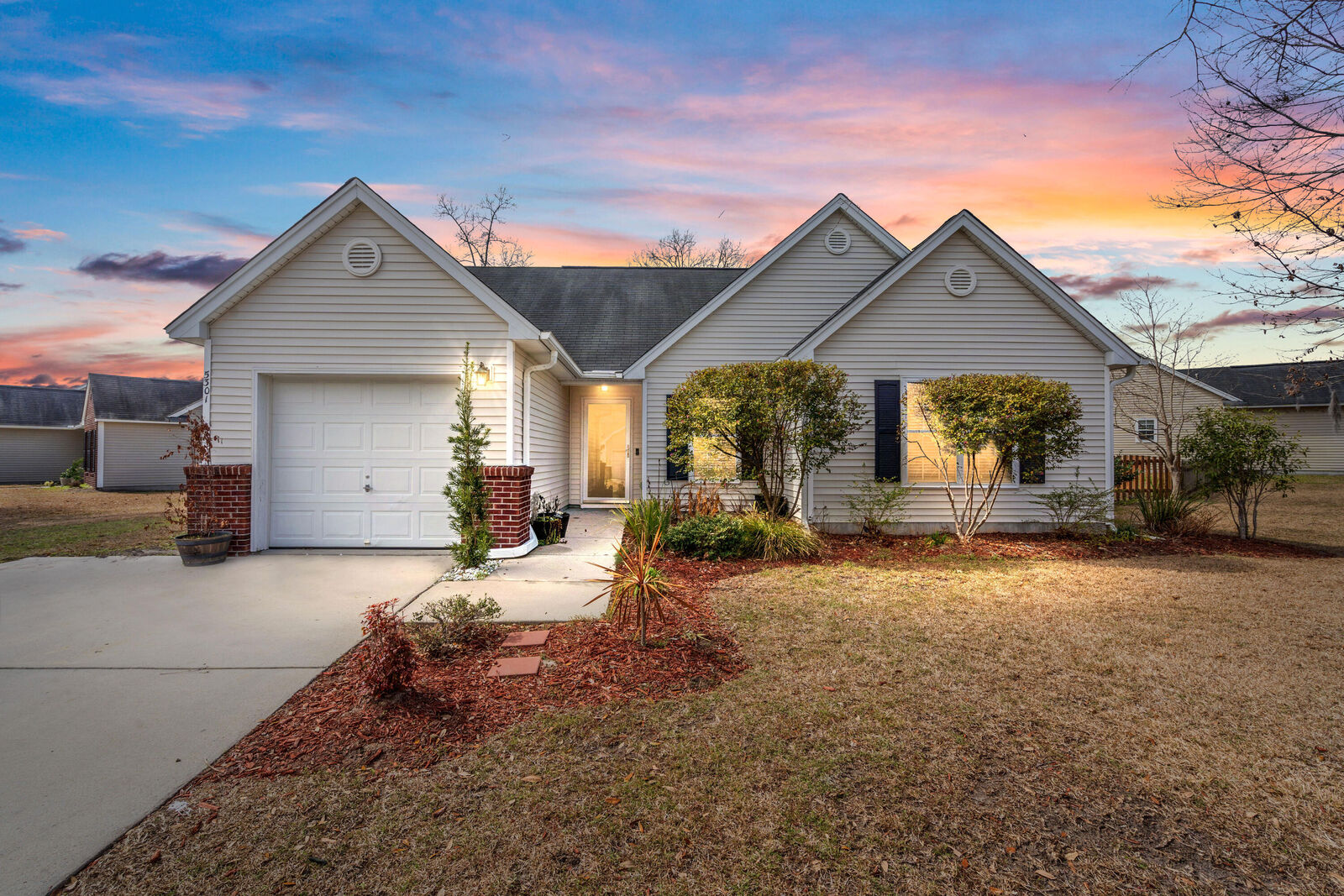 Property Photo: 5301 Copley Circle SC 29485