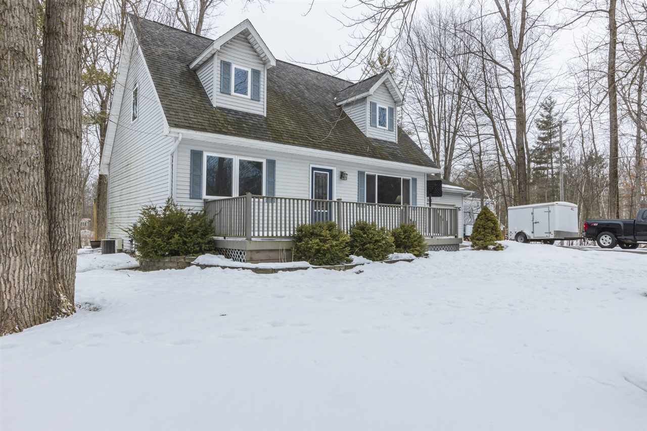 Property Photo:  2672 E Bombay  MI 48642 