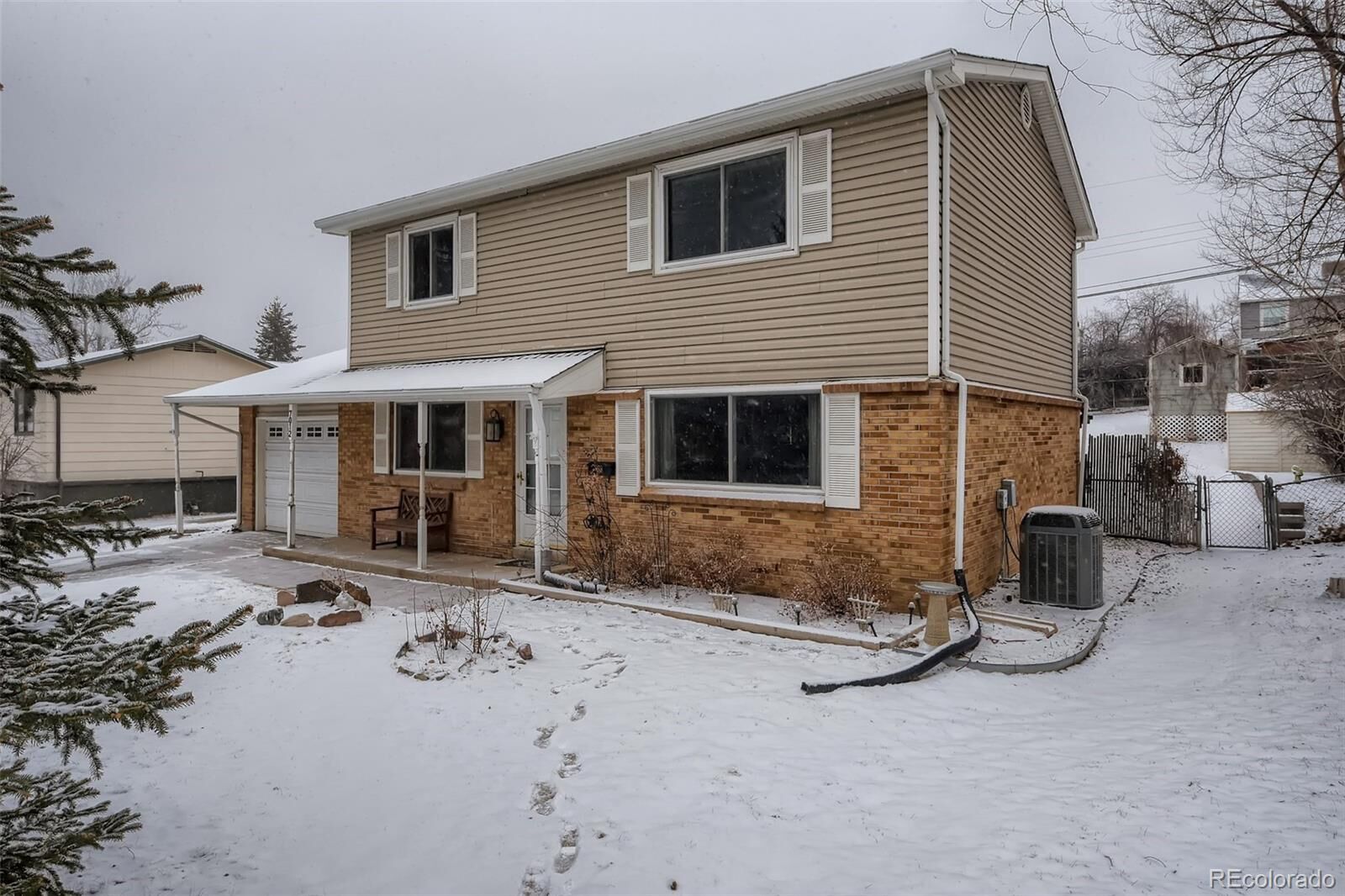 Property Photo:  7012 S Dexter Street  CO 80122 