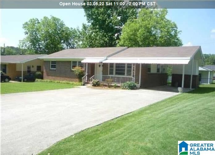 Property Photo: 213 Knoll Crest Drive AL 35209