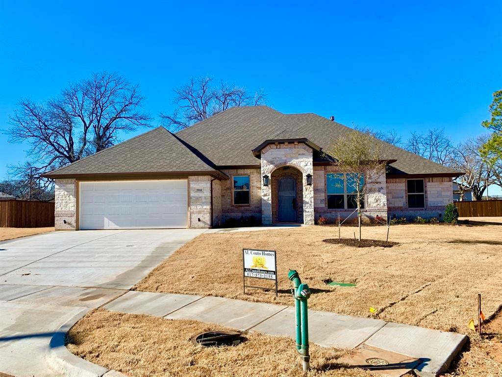 Property Photo:  3044 Reed Court  TX 76048 