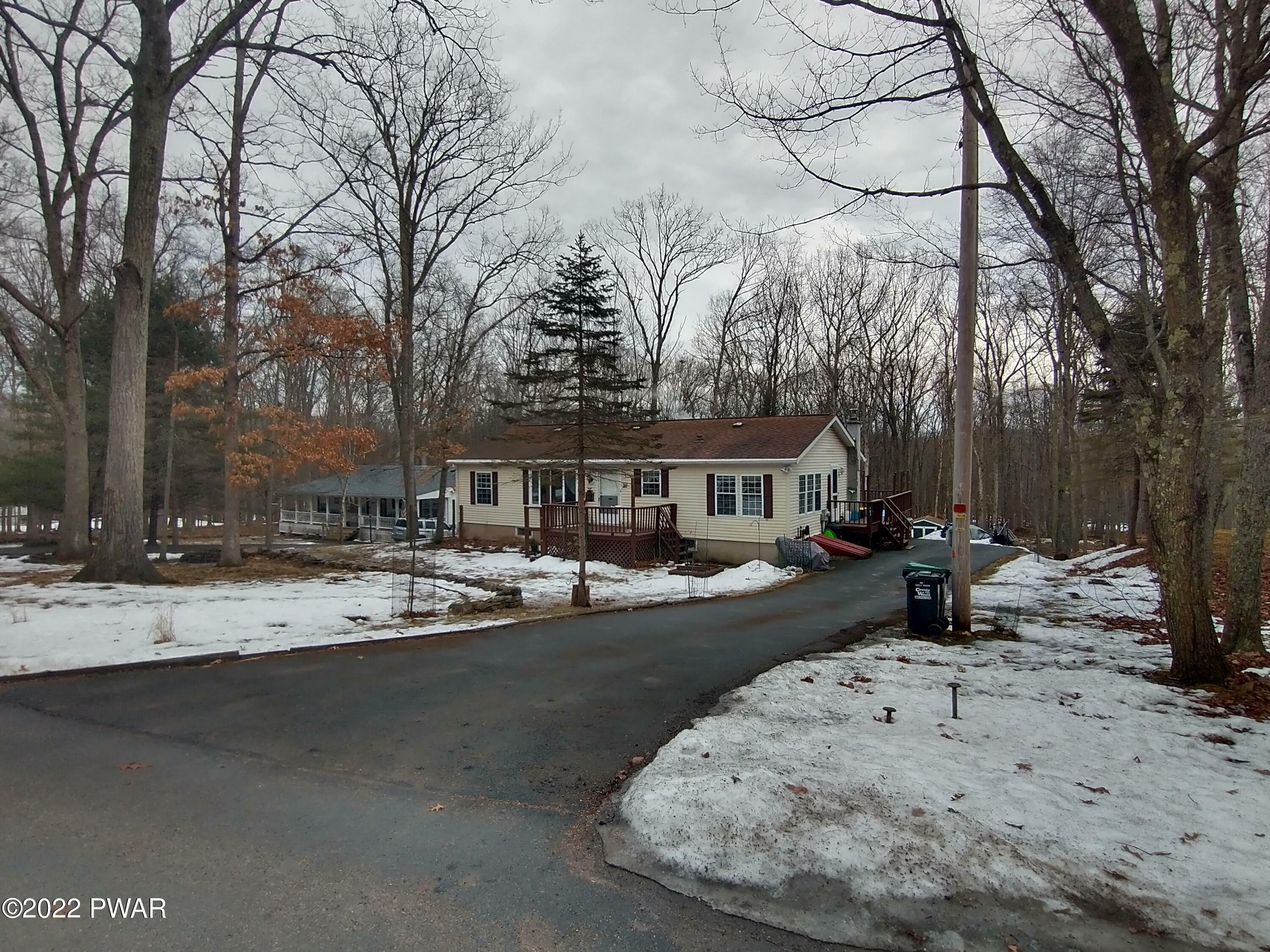 Property Photo:  103 Spruce Court  PA 18428 