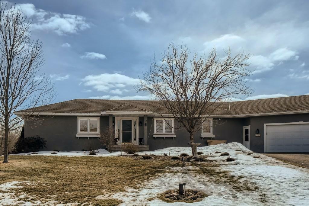 Property Photo:  2373 59th Street NE  MN 55313 