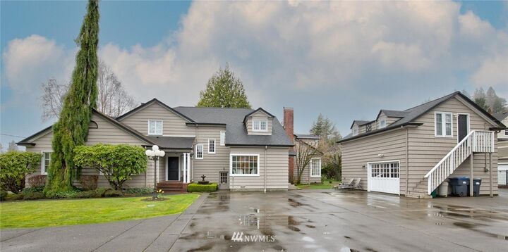 Property Photo: 1100 N Broadway Street WA 98520