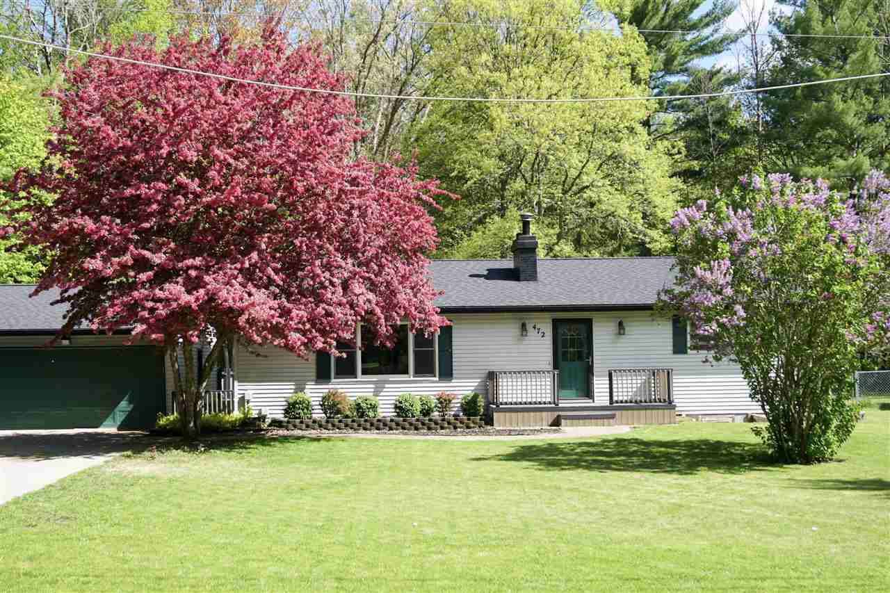 Property Photo:  472 W Irish St  MI 48657 