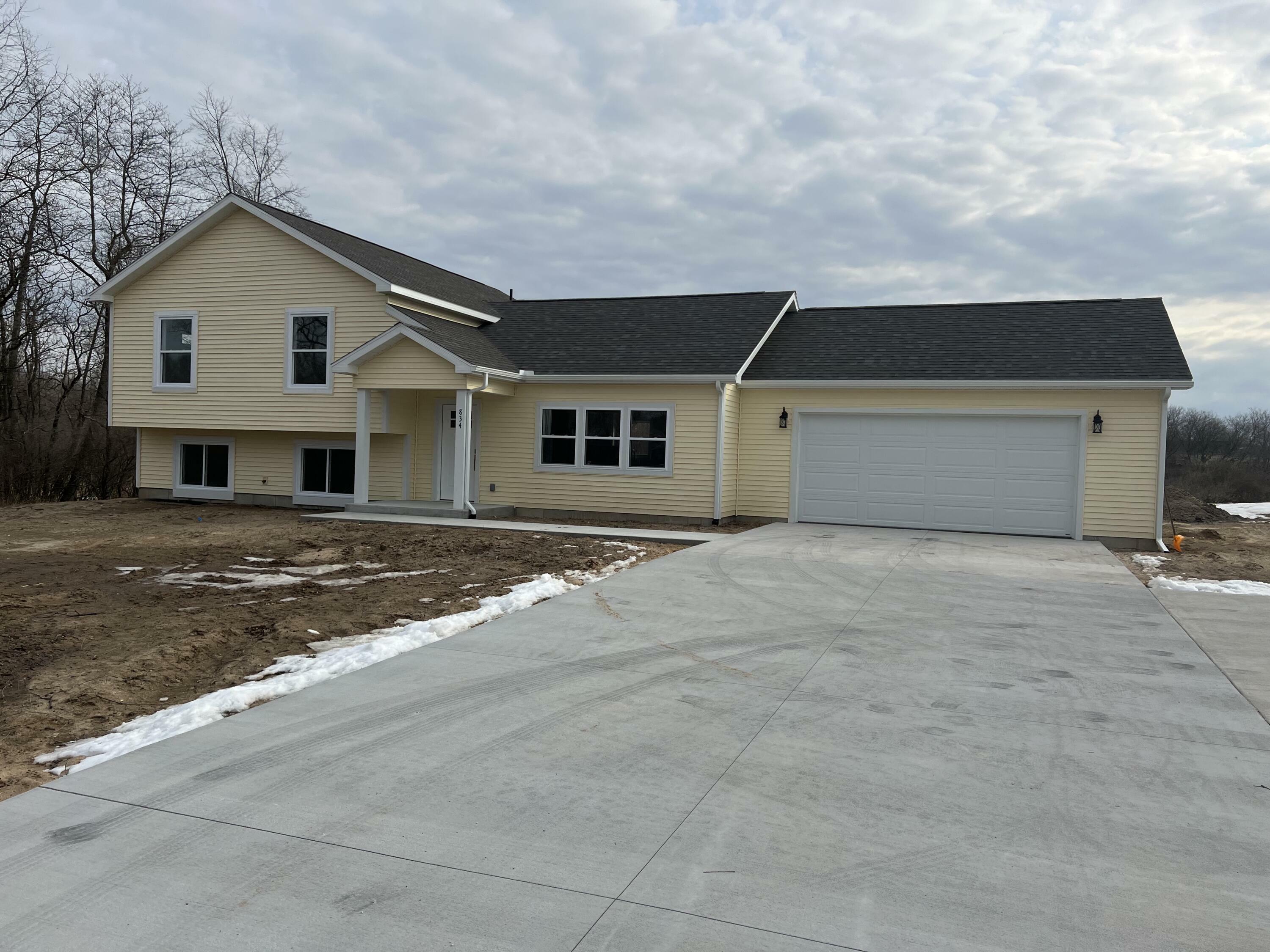 Property Photo: 834 N Michigan Avenue MI 49412