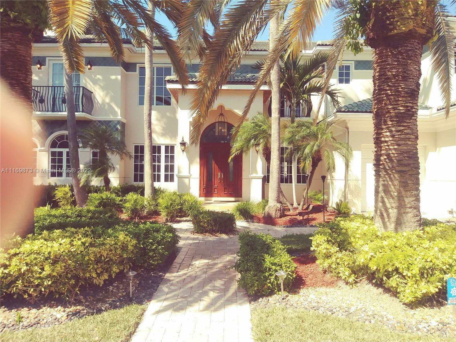 Property Photo: 7 Pelican Dr FL 33301