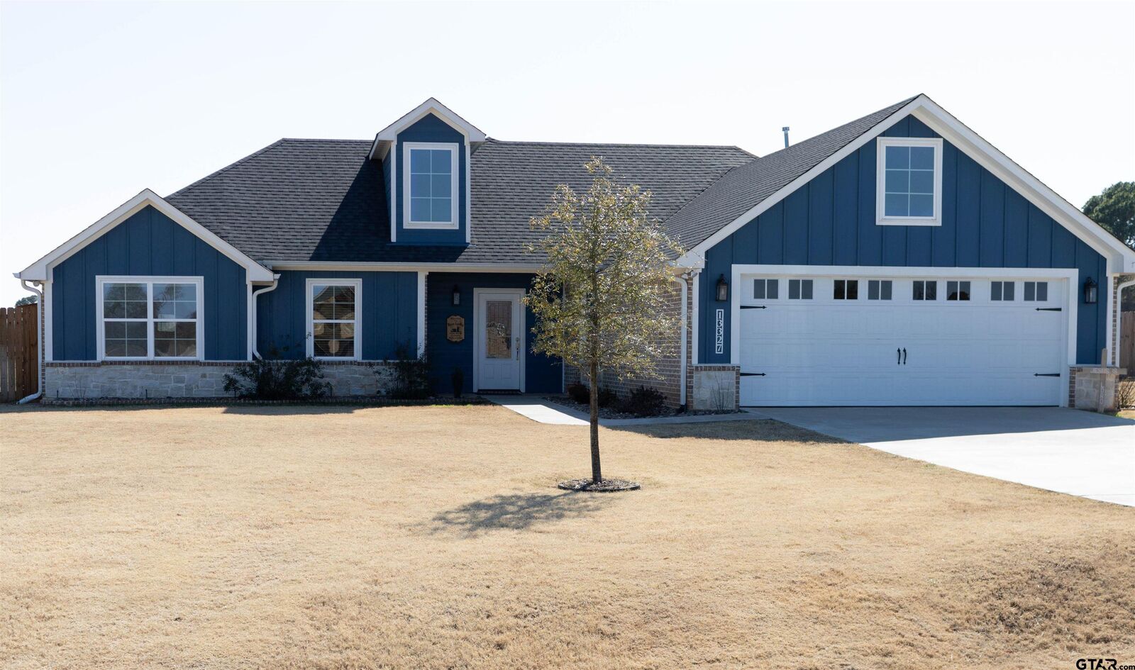 Property Photo:  13327 Hickory Oak  TX 75771 