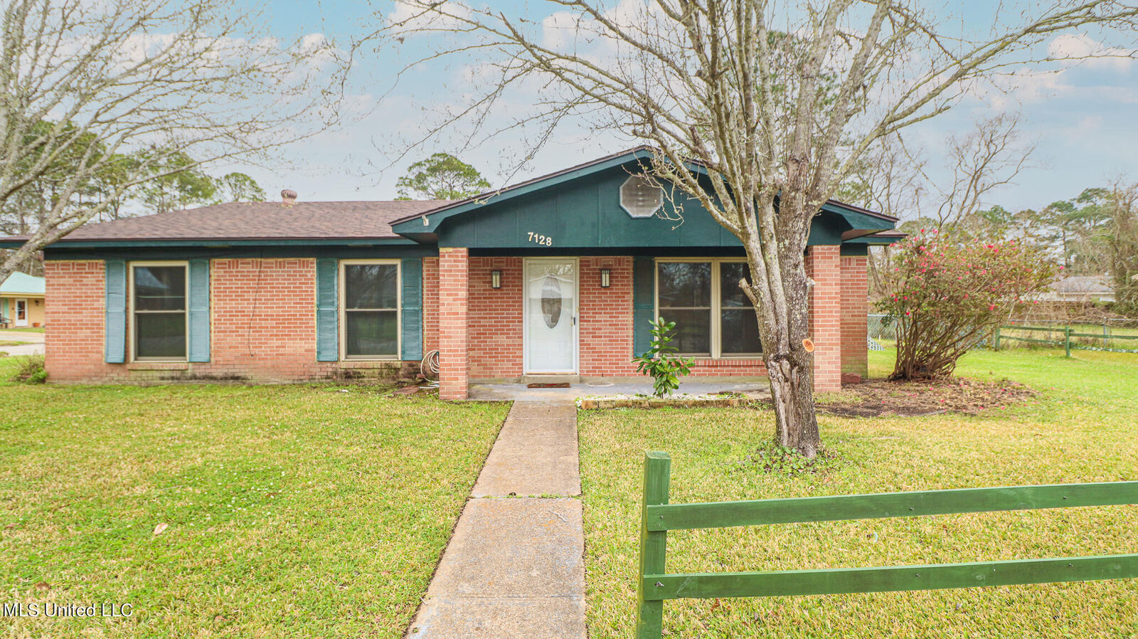 Property Photo:  7128 Mandarin Drive  MS 39532 