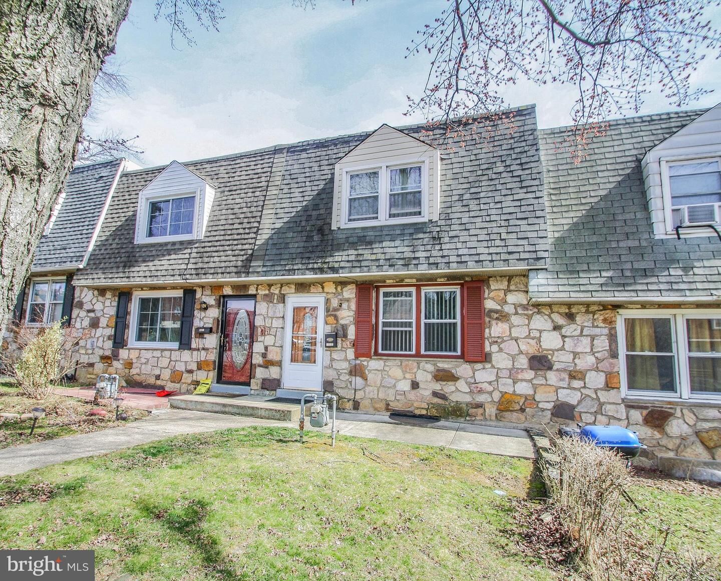 Property Photo:  1405 Elson Road  PA 19015 