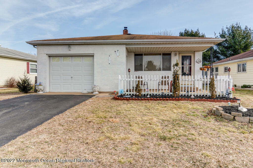 Property Photo: 17 Boca Raton Street NJ 08757