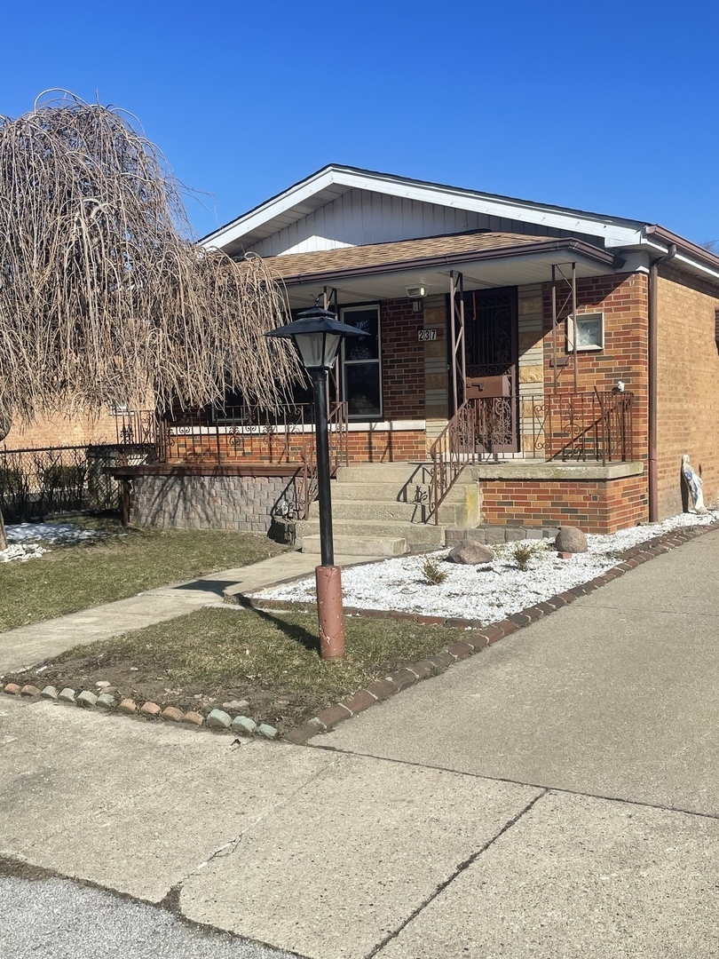 Property Photo:  237 Park Terrace  IL 60411 