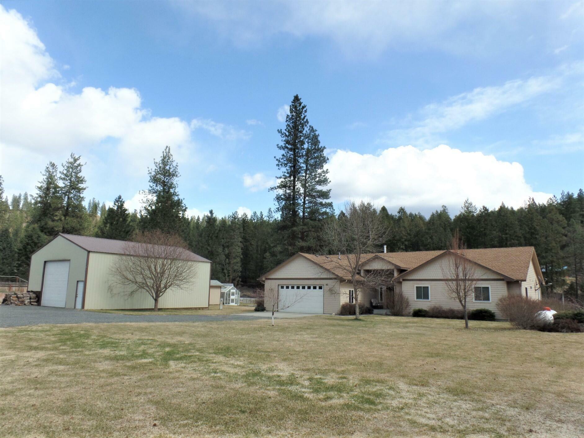 61 Paradise Cove Rd  Kettle Falls WA 99141 photo