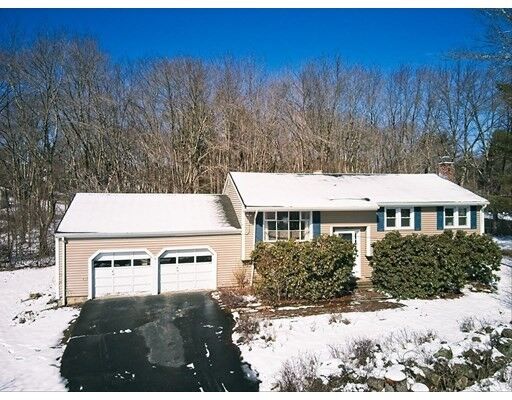 Property Photo:  9 Jon Mar Rd  MA 01821 