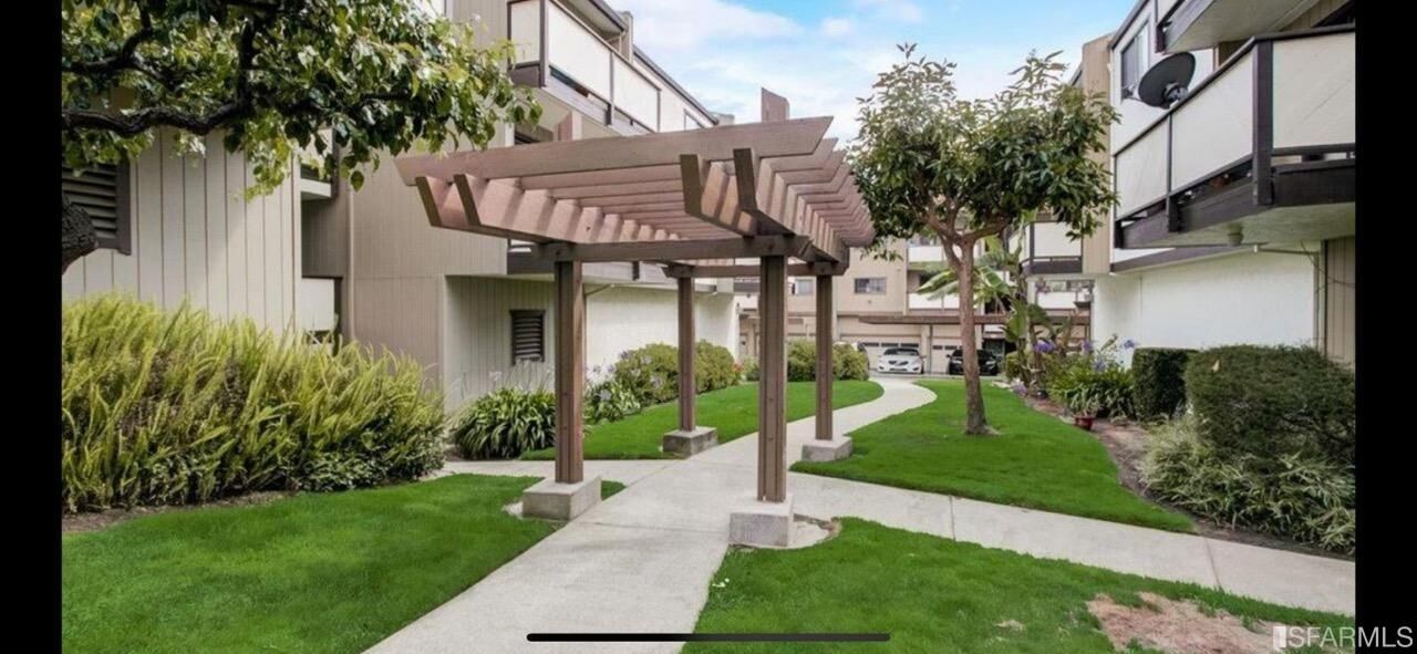 Property Photo:  246 Willow Avenue 533  CA 94080 