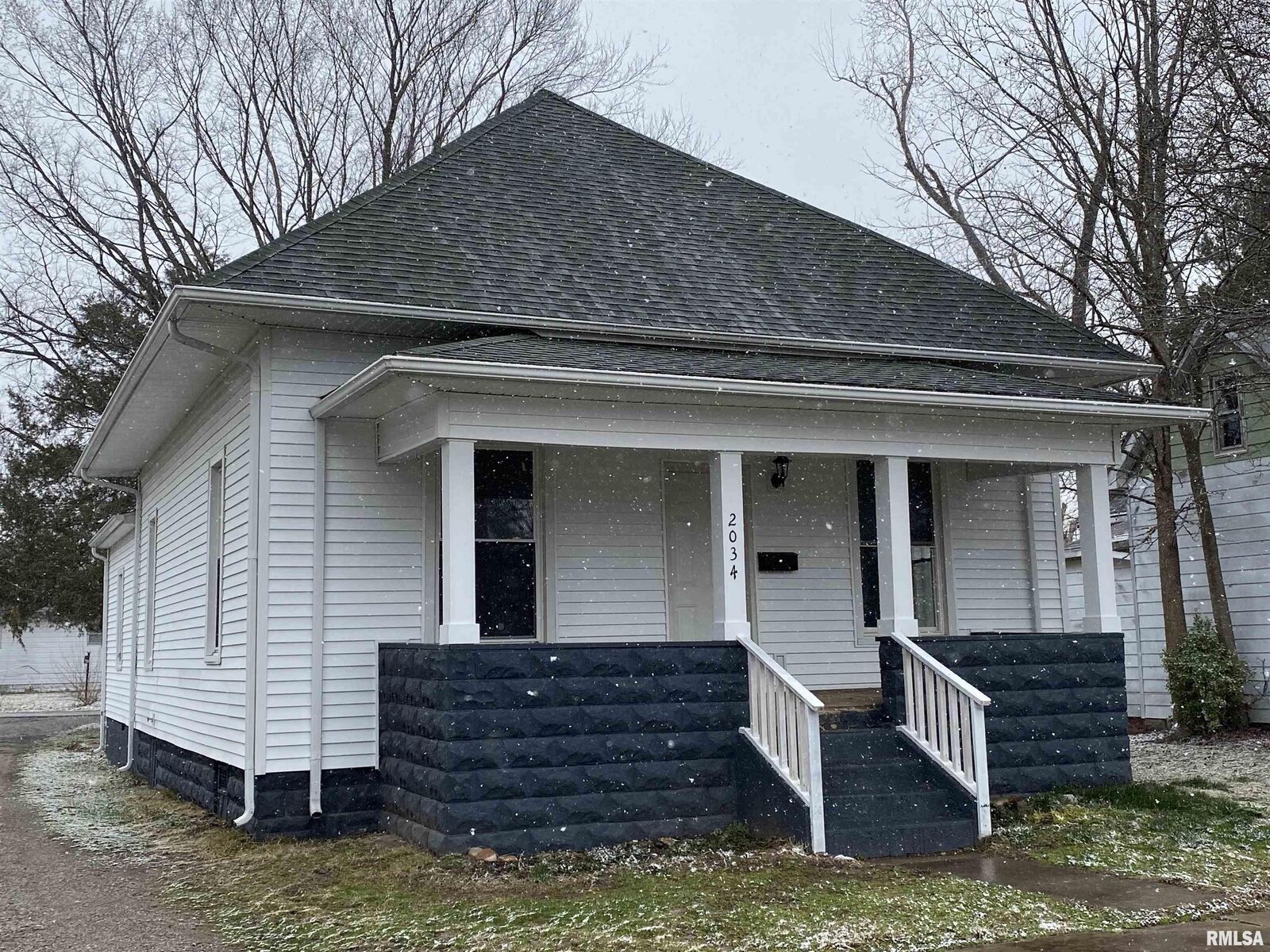 Property Photo:  2034 Hortense  IL 62966 